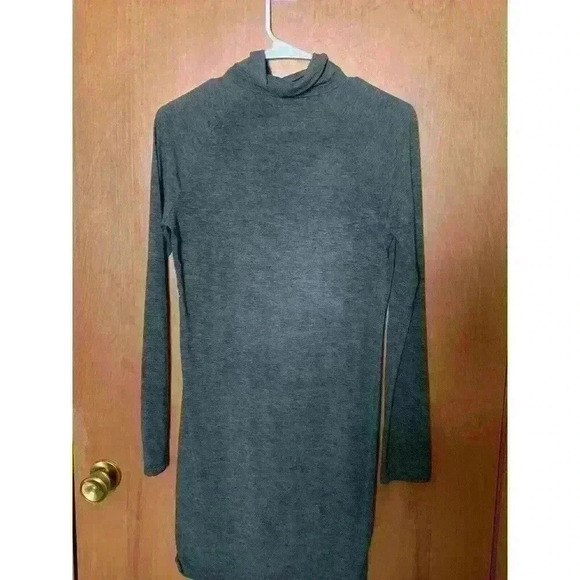 Women's Forever 21 Gray Dress - Large - Picture 2 of 2